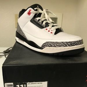 SZ 11.5 Jordan Retro 3